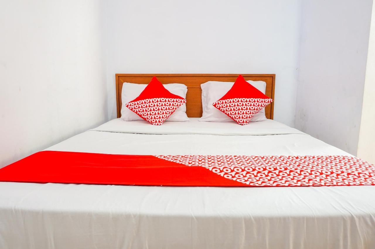 OYO 569 Cigadung Guest House Bandung Exterior foto